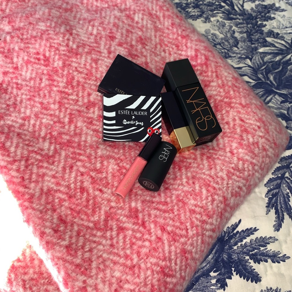 DESIGNER MAKEUP!!!! NARS AND ESTÉE LAUDER!!!!